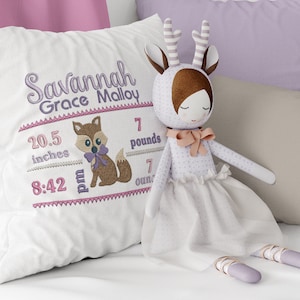 Foxy Girl, geboorteaankondiging, geboortestatistieken, geboorteakte, borduurbestand, meerdere formaten, 7 in, 8 in 9 in, 10 in, 12 in, 5 maten