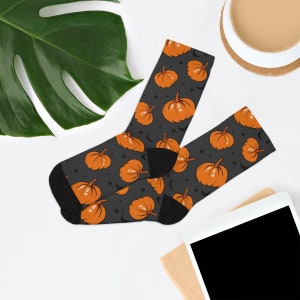 Pumpkin Socks, Halloween Socks ,Halloween Gift, Halloween Decor ,Spooky Socks ,Scary Socks, Cute Halloween Socks, Gift For Her