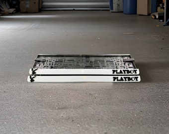 Capas para placas da Playboy - Suporte para placas da UE - Moldura para placas - Suporte para placas de carro - Design personalizado em plexiglass - Acessórios para carros - Decoração para carros