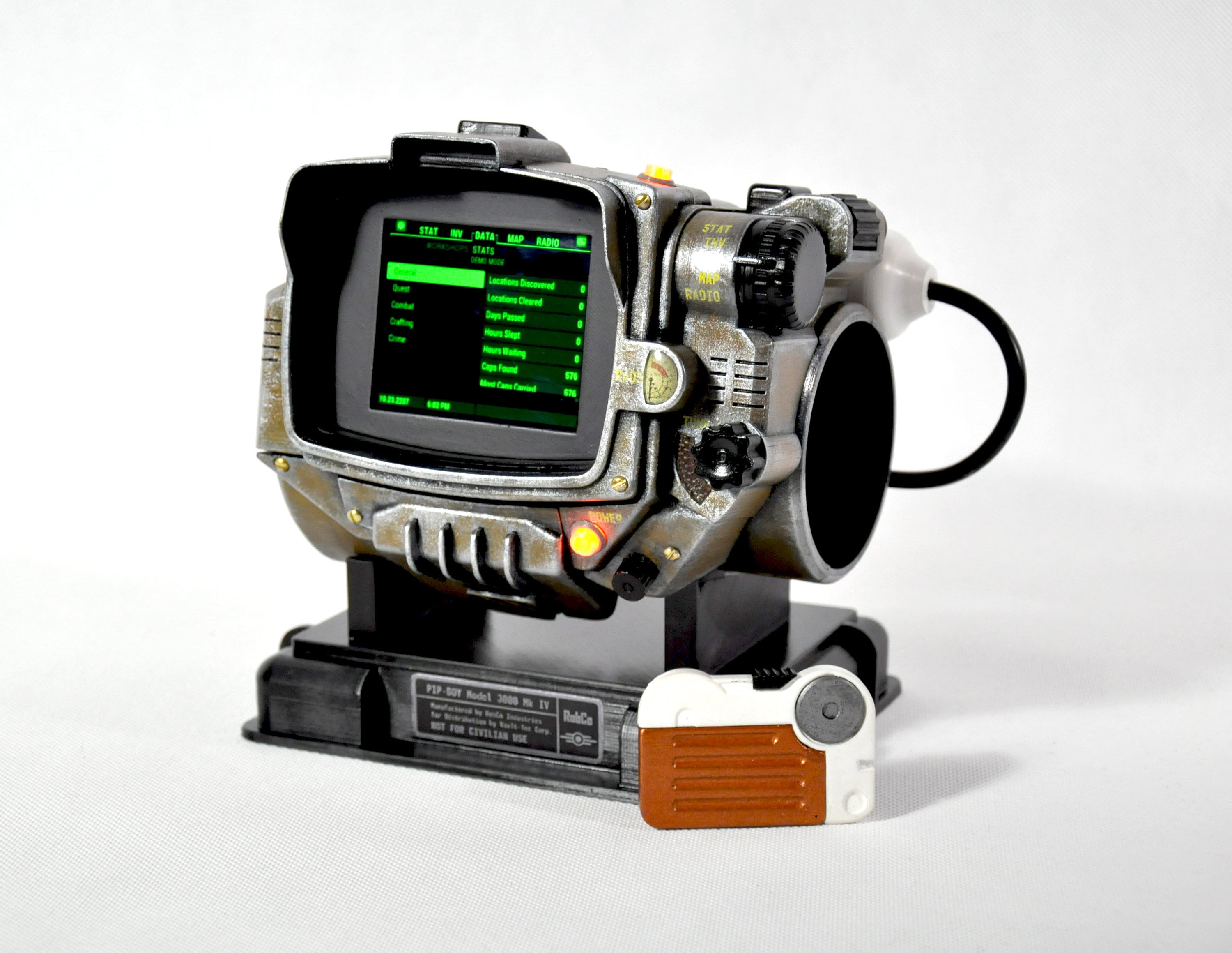 Pip-boy 3000 MK4 Fallout 4 Interactive Working Phone Version