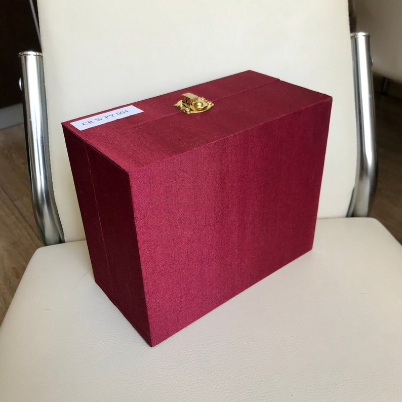 size W18xH15xD9.5cm,wooden,covered with red rectangular and white silk inside,unused Very nice gift box