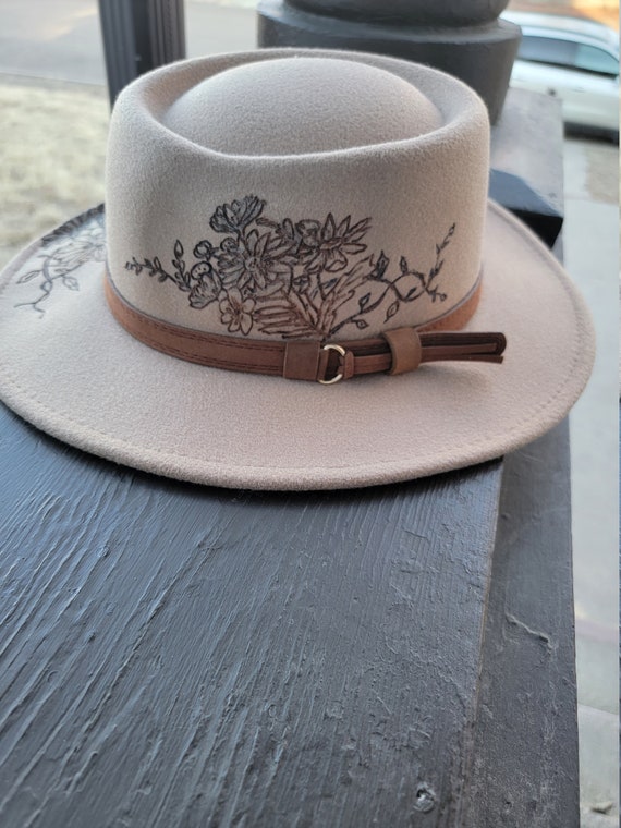 Daisy Burned Hat - Etsy display picture 3