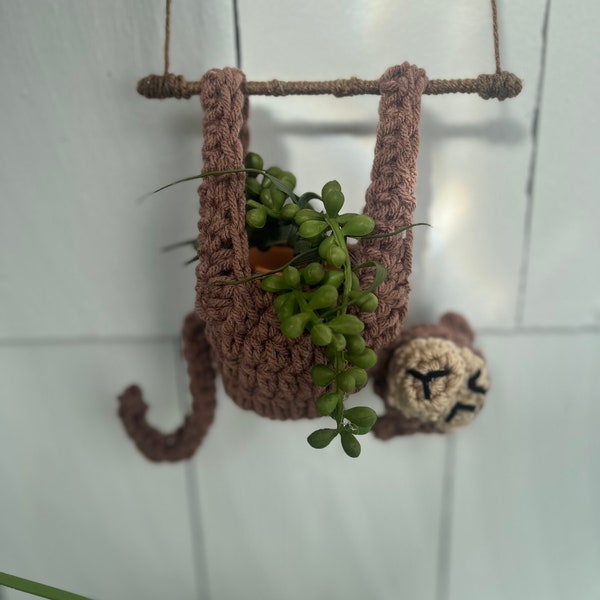 Hanging Monkey Planter, Chimpanzee Crochet planter, Hanging Crochet Planter, Monkey Plant holder