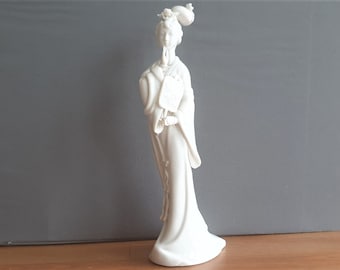 Vintage Chinese Porcelain Statue Chinese Women White
