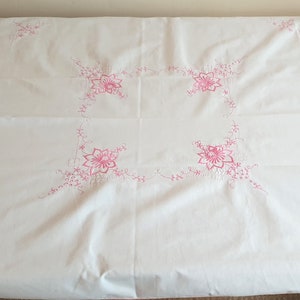 Vintage square tablecloth - 100% Cotton 36x36'' + 4 napkins White / pink