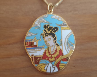 Beautiful chinese vintage cloisonne necklace