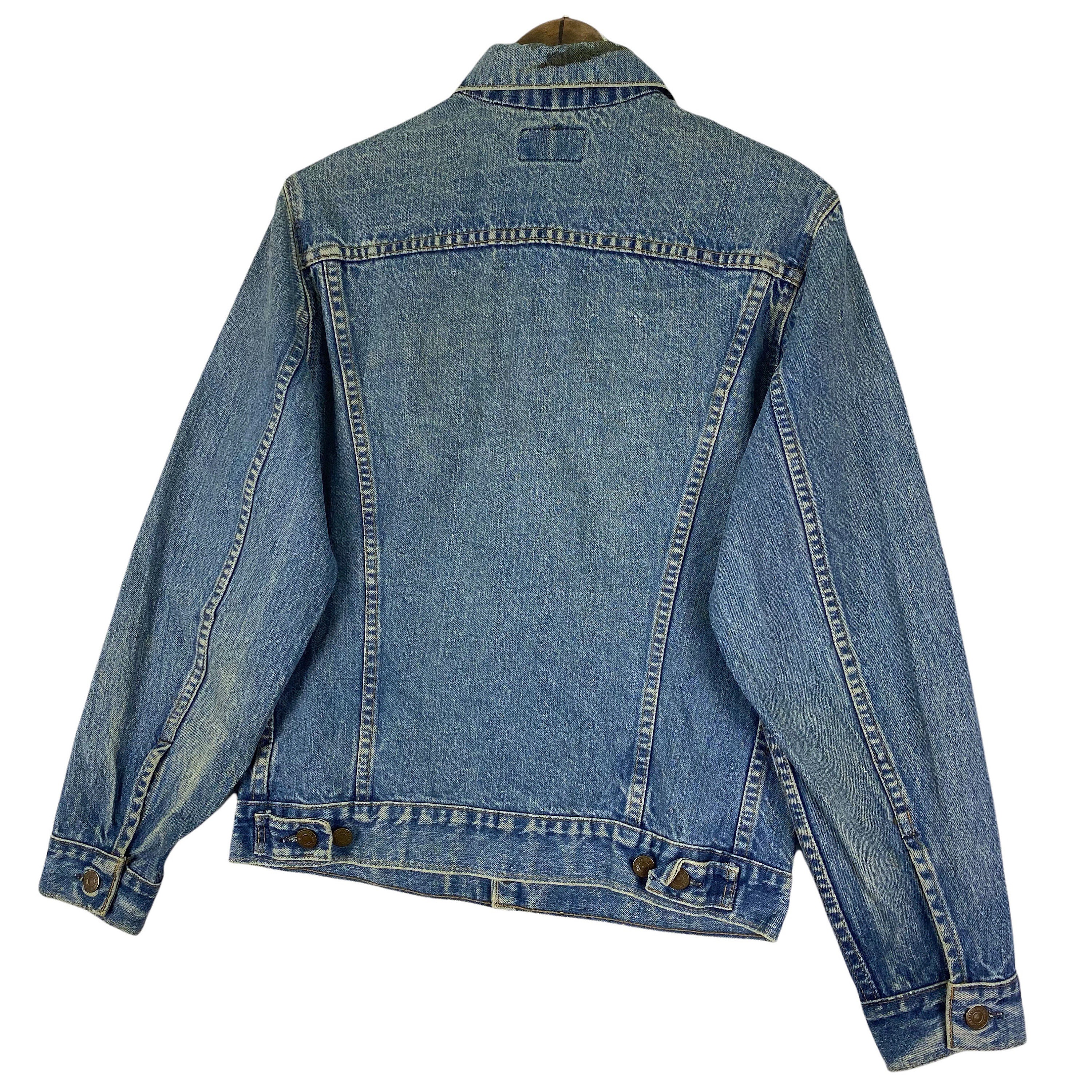 Vintage 70s Levi's Orange Tab Denim Trucker Jacket Blue Vintage 70s Levi's Orange Tab Denim Trucker Jacket Blue