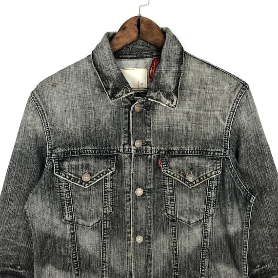 Vintage Levi's Redloop Denim Jacket Stone Wash Distrassed Vintage Levi's Redloop Denim Jacket Stone Wash Distrassed