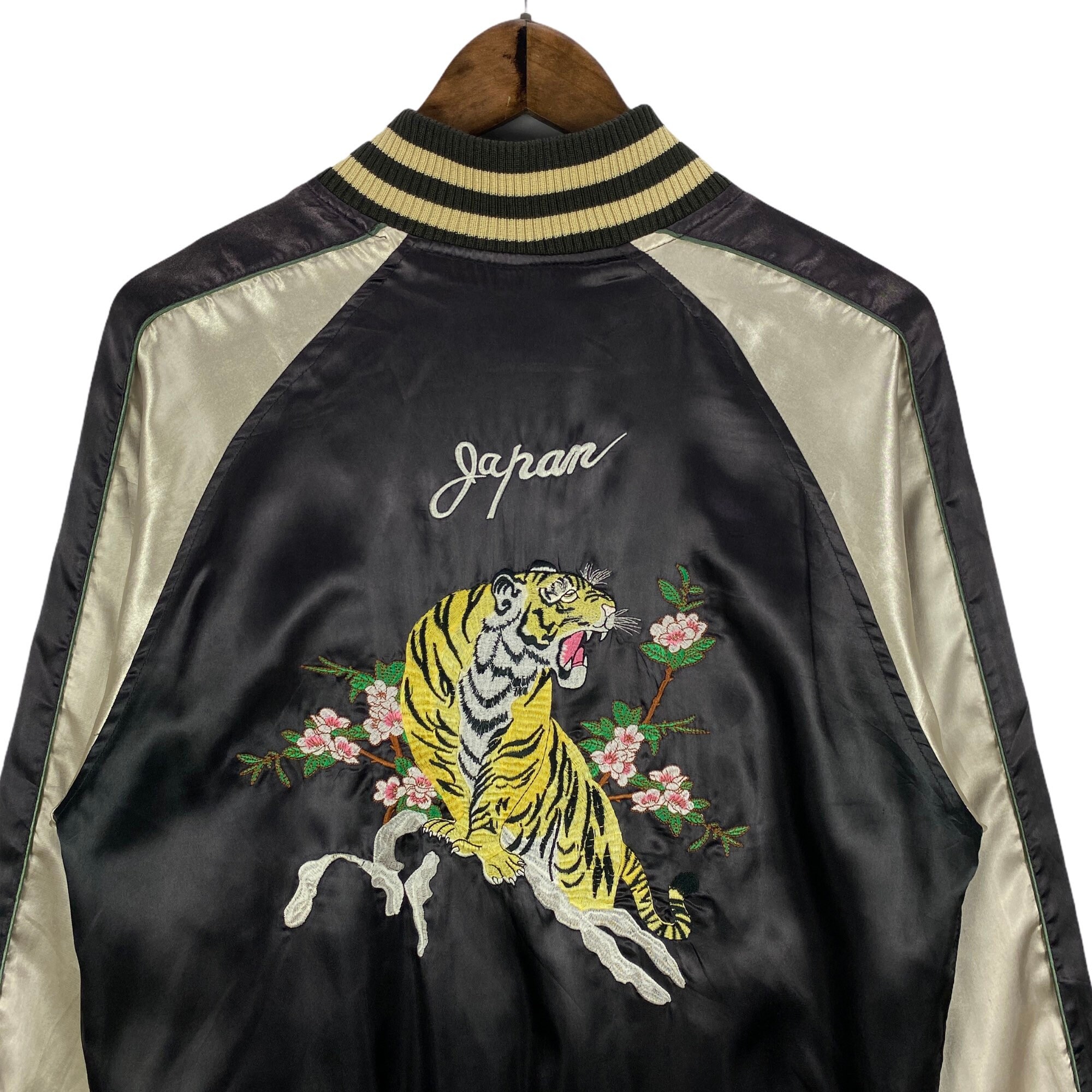 Vintage Seku Tiger Sukajan Souvenir Jacket Japan Embroidery Satin