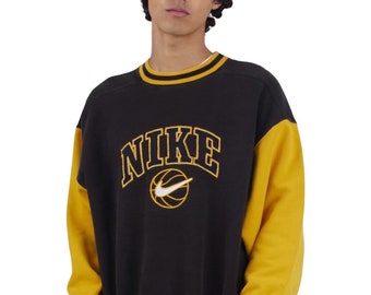 Vintage 90s Nike Basketball Crewneck Sweatshirt Embroidery Big Logo Spellout Pullover Jumper Size M