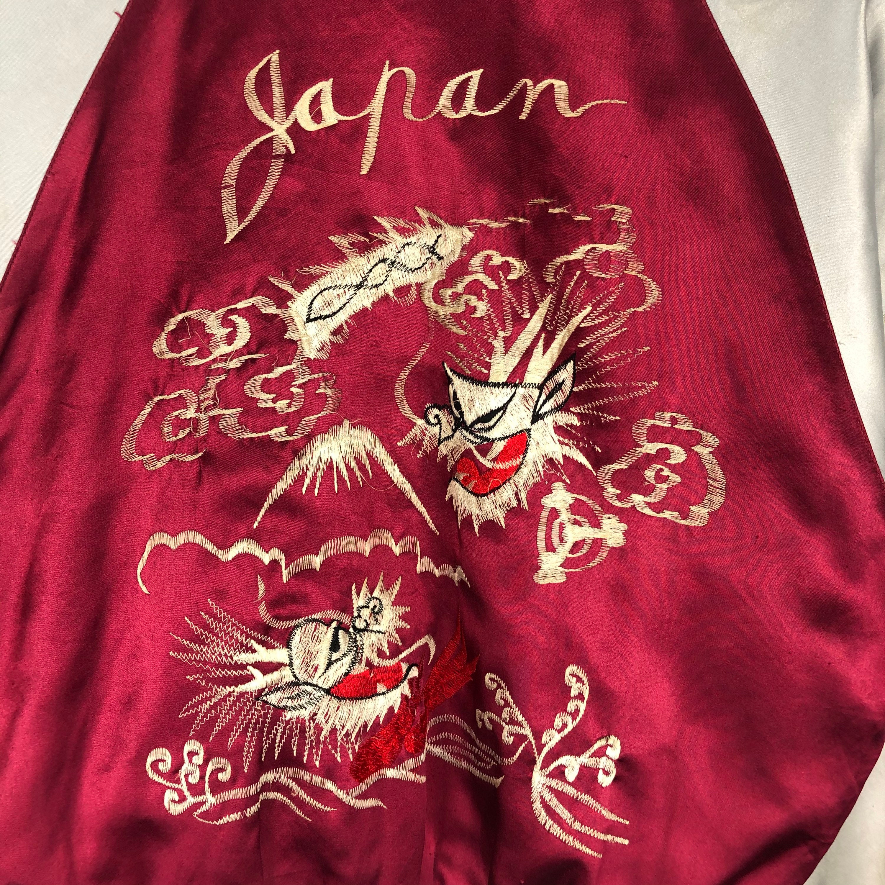 Vintage Sukajan Souvenir Jacket Dragon Japan Embroidery