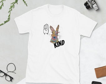 ASL Be Kind, T-shirt konijn, T-shirt met korte mouwen, kleurrijk, aquarel konijn met de hand beschilderd en verwerkt tot T-shirt, Amerikaanse gebarentaal