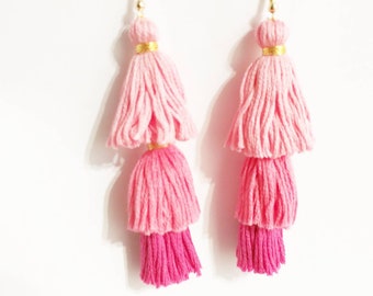 Oorbellen kwastje ombre of op maat, sieraden kroonluchter oorbellen kwast oorbellen, zwart, roze of welke kleur dan ook, 1, 2 of 3 kwasten, kwastje cadeau