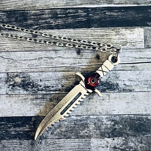 Knife Pendant Necklace, Eyeball Necklace, Horror Gifts, Knife Necklace Charm, Evil Eye Pendant, Bloody Jewelry, Oddities Jewelry, Glass Eye
