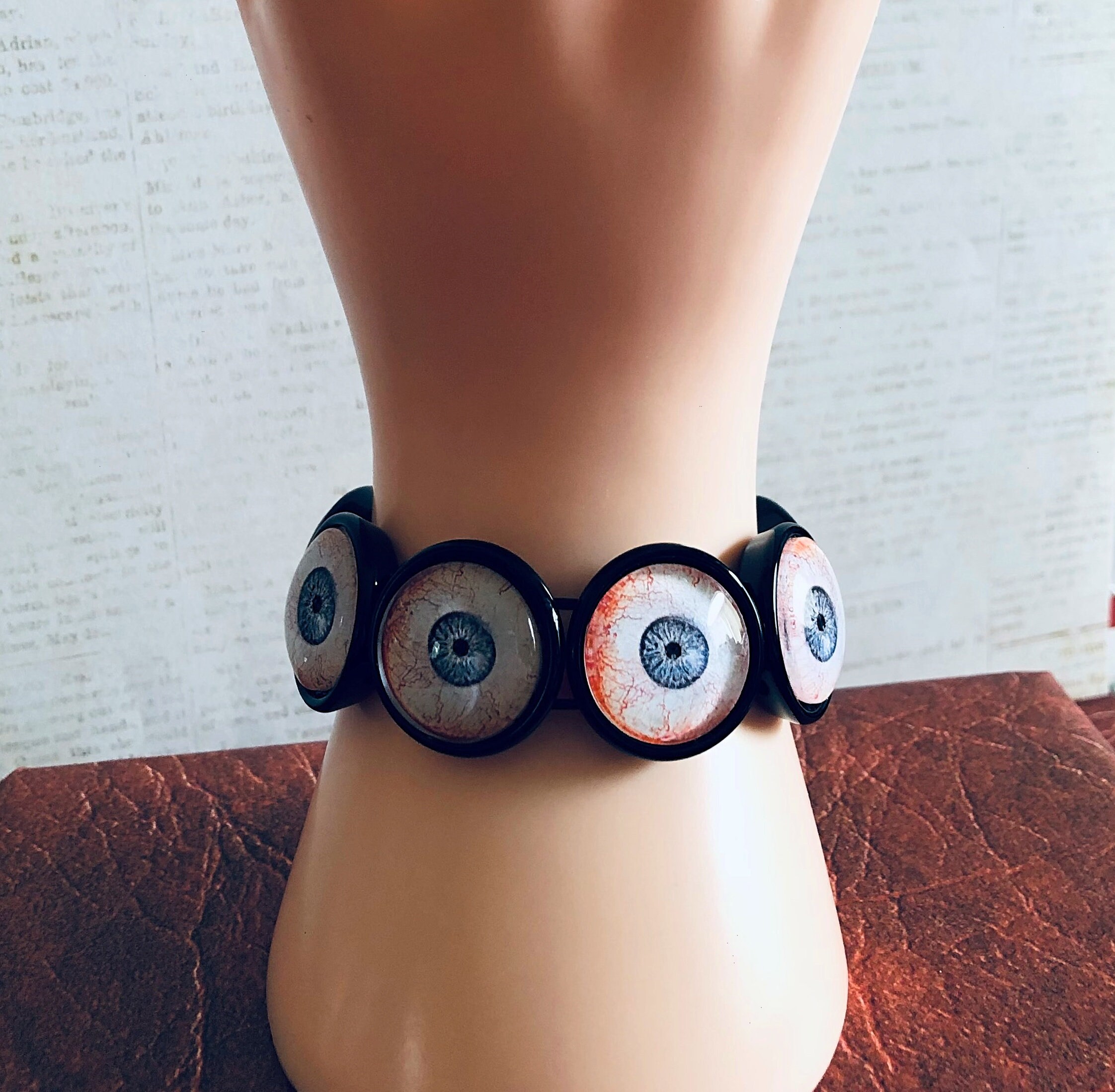 Human Eyeball Black Stretch Bracelet Bloodshot Eyeball Etsy