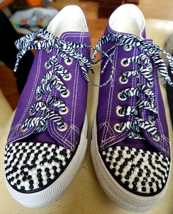 converse zebra print shoes