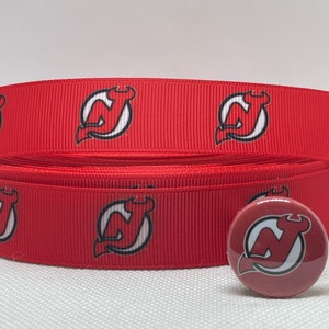 Cinta de grosgrain de 7/8" inspirada en el HOCKEY y/o cintas planas de 1" a juego. Perfecta para hacer moños y muchas otras manualidades.