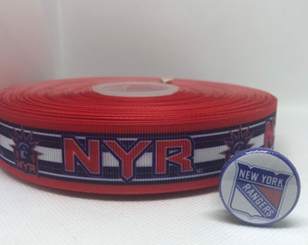 Eishockey-inspiriertes 7/8" Ripsband und/oder passende 1" Flachbänder. Perfekt für Haarschleifen und viele andere Bastelarbeiten.