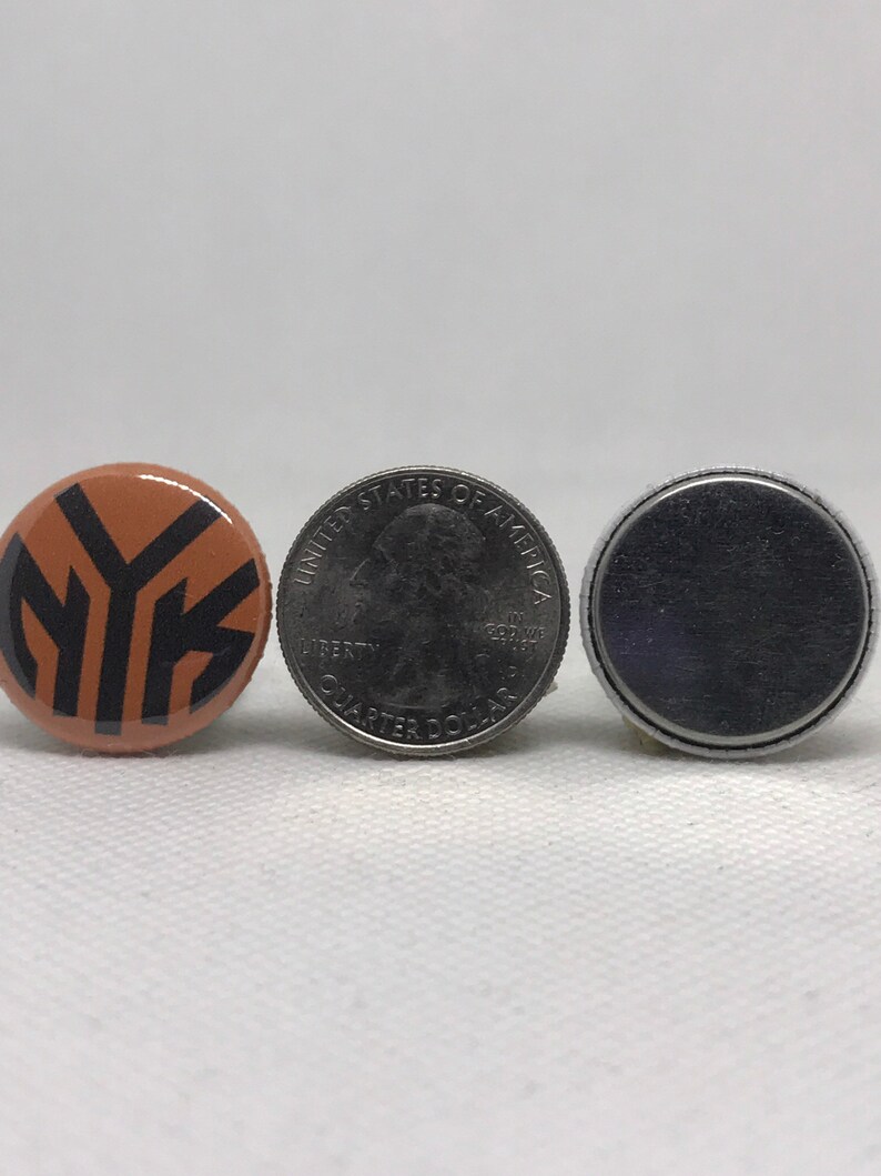 NEW YORK KNICKS inspired 78 grosgrain ribbon andor coordinating 1 flatbacks Perfect for hair bows and many other crafts.