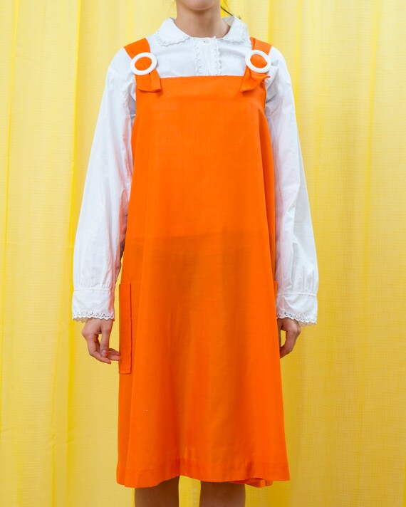 orange pinafore