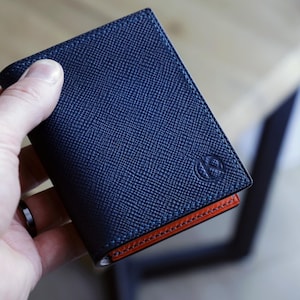 Buttero hatch compact wallet, vertical bifold, minimal wallet