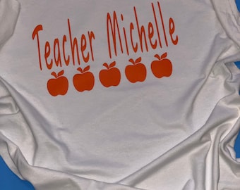 Are you a &quot;Five apple&quot; teacher? Well let everyone know it with this tee!!!