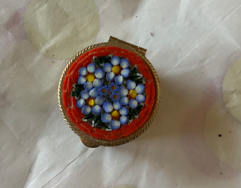 Vintage Micro Mosaic Daisy And Silver Pill Box Made In Italy 1 14\u201d diameter