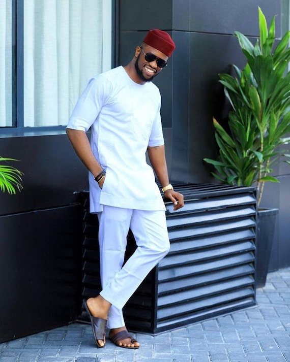 Ropa de hombre africano traje de hombre africano atuendo africano traje de hombre africano Dashiki para los hombres Africa Men Caftan Africa Groom African Senator Etsy Espana