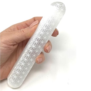 Engraved Selenite Charging Wand – Natural Crystal Stick for Energy Healing, Meditation, Moon Rituals, Crystal Grid Tool
