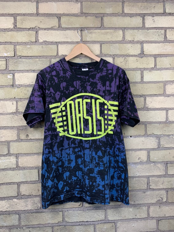 Vintage 90s Oasis Lot Tee All Over Print T-Shirt