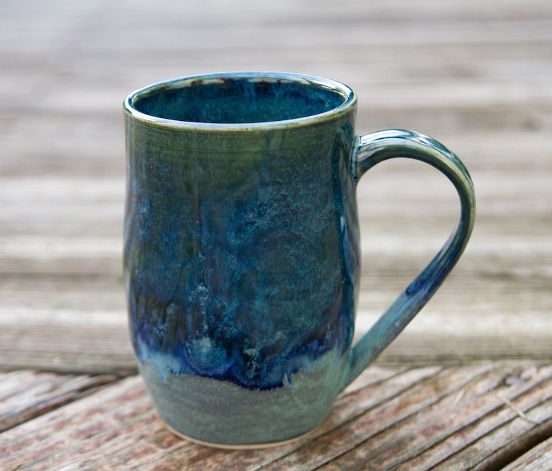 photo of handmade pottery mug 