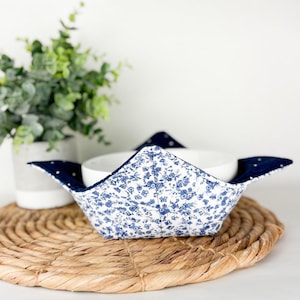 Navy White Floral Dot Reversible Bowl Holder Bowl Cozy