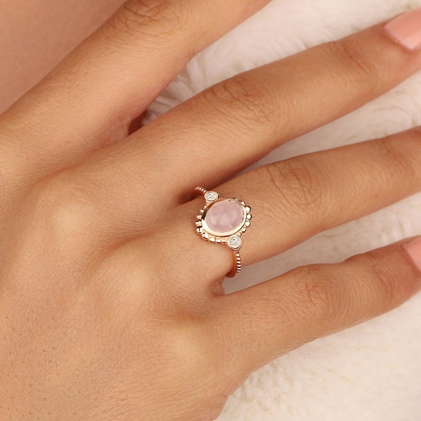 Delicate Pink Quartz Oval Stone Rose Ring, Women Rose Quartz Ring, Initial Unique Women Ring Jewelry, Best Friend Rings, Everyday Ring, Gift