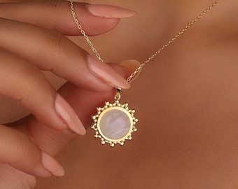 Delicate Unique Raw Moonstone Necklace, Women Dainty MoonStone Vintage Necklace, Elegant Raw Moonstone Everyday Necklace, Gold Chic Necklace