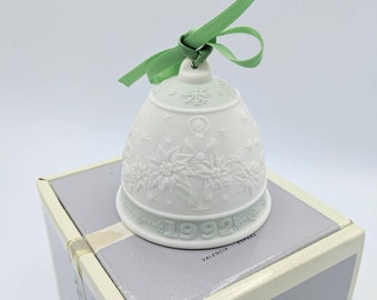 Lladro 1992 Porcelain Christmas Bell Ornament 15913 Campanita Navidad Retired