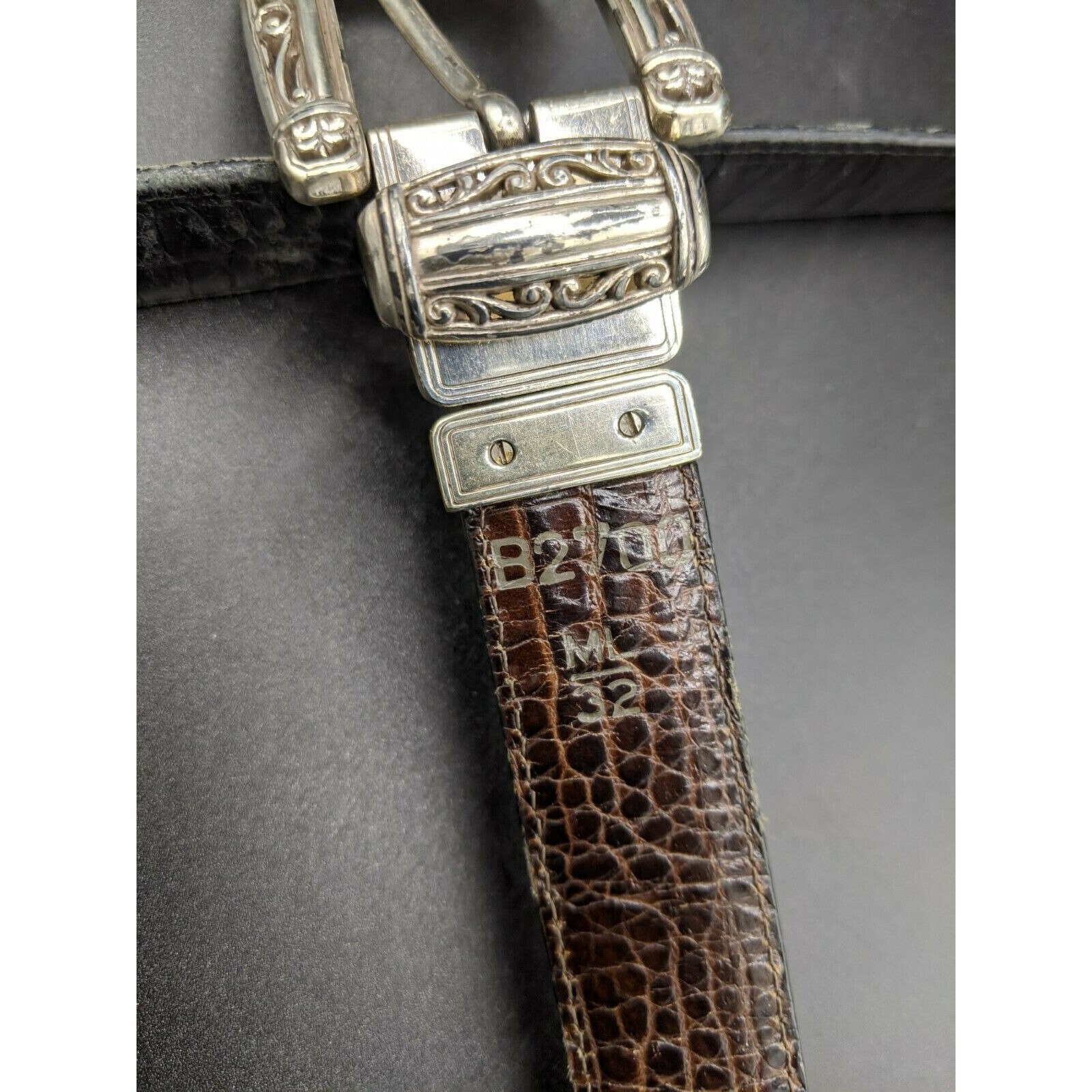 Brighton Reversible Belt Women Size S Black/Brown Croco Embossed Waist 28.5-32.5 Brighton Mixed Metal Reversible Leather Belt Womens Size  main image 2