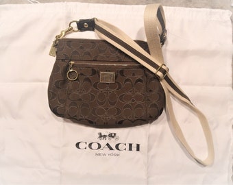 COACH Poppy Signature Metallic Hippie Crossbody Chocolate Gold