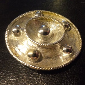 MASSIVE Fabulous Vintage BSK Silver Tone Modernist Gladiator Sheild Designer BROOCH Designer Runway
