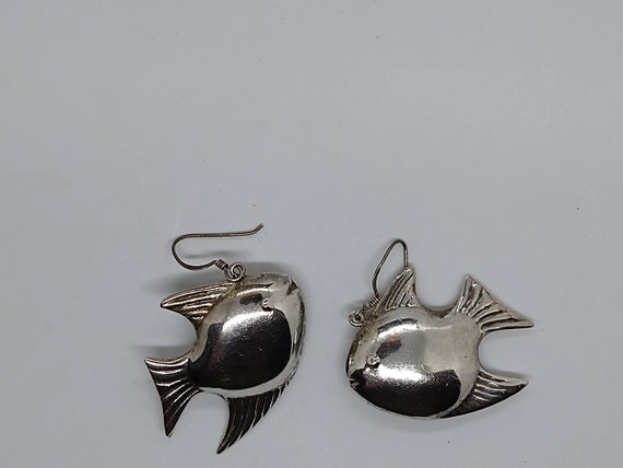 Vintage Silver Tone Fish Dangle Drop Earrings - image 3