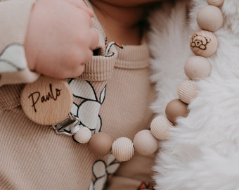 Personalized pacifier chain with name / bear / silicone and wooden beads / baby shower gift / personalized pacifier strap / engraved clip