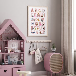 Impresión del alfabeto rosa, Impresión del alfabeto animal, Decoración de guardería, Arte de pared de guardería, Decoración de habitación infantil, Impresión de arte del alfabeto, Impresión de letras del alfabeto