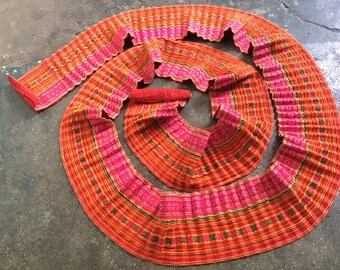 Vintage Hmong fabric roll 958A