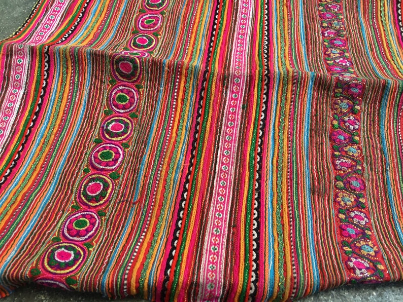 1 pair Vintage Hmong sleeves 752A