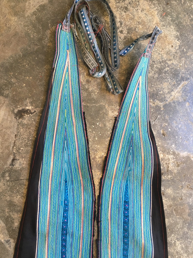 Hmong leg wrap vintage 572B