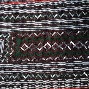 13”x 3.8 yards hand cross stitch embroidery Hmong fabric vintage ( 13D)