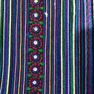 RARE Hmong  fabric vintage ( TA504