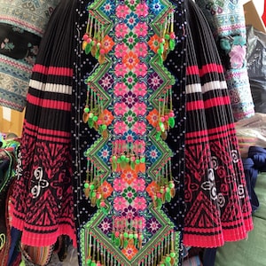 RARE Hmong hand cross stitch embroidery fabric vintage (Y206