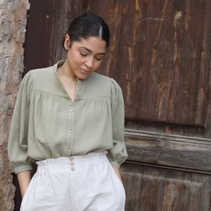 Cotton muslin blouse. peasant blouse. Aura shirt image 3