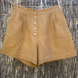 Linen shorts//Linen shorts RENE//pink shorts//buttoned shorts//pocket shorts// image 7