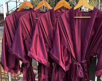 Wine robe bridal, Bridesmaid Robes satin, Bride Robe personalized, Personalized robes, Bridal Robes, Bride Robes, Robes Personalized